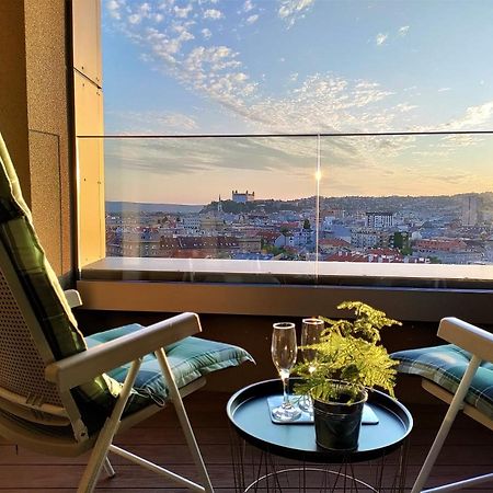 Cozy 2 Rooms Flat - Castle View Bratislava Luaran gambar