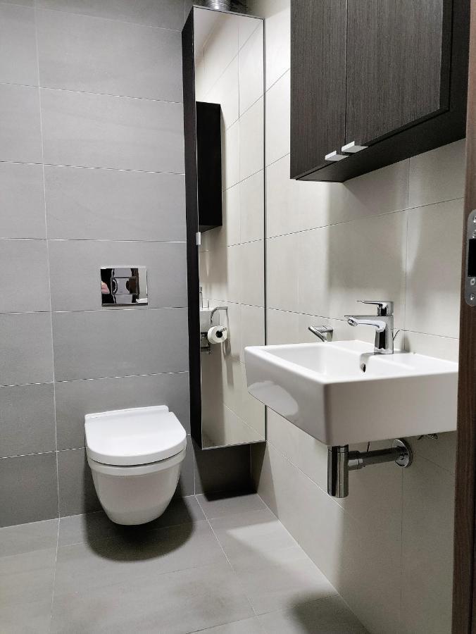 Cozy 2 Rooms Flat - Castle View Bratislava Luaran gambar